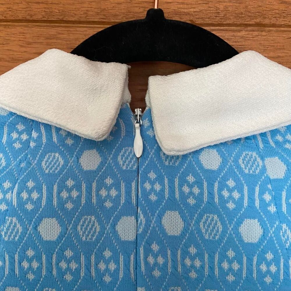 Vintage 70s blue and white daggar collar mini dress - Picture 6 of 6